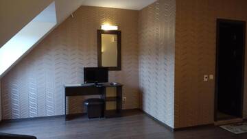 Фото номера Полулюкс Отель Hotel Enchevi г. Кирково 2